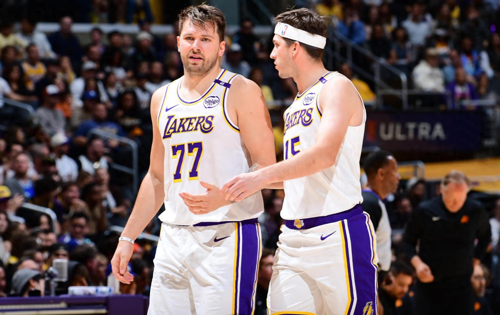 爱游戏注册关于赛后NBA常规赛焦点战；萨克拉门托国王扳平良机；气氛紧张；更衣室氛围转暖的信息